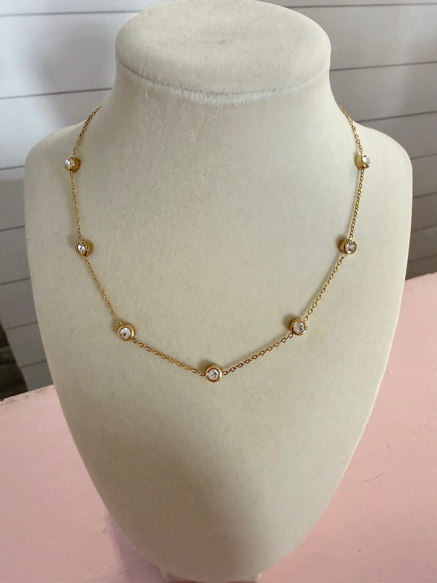 Dainty Sparkle Necklace