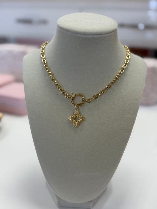 Raya Necklace