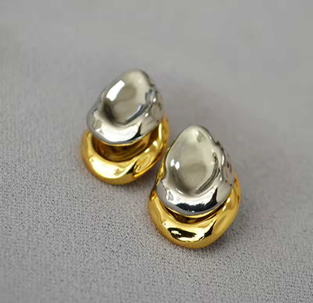 Luna Drift Studs